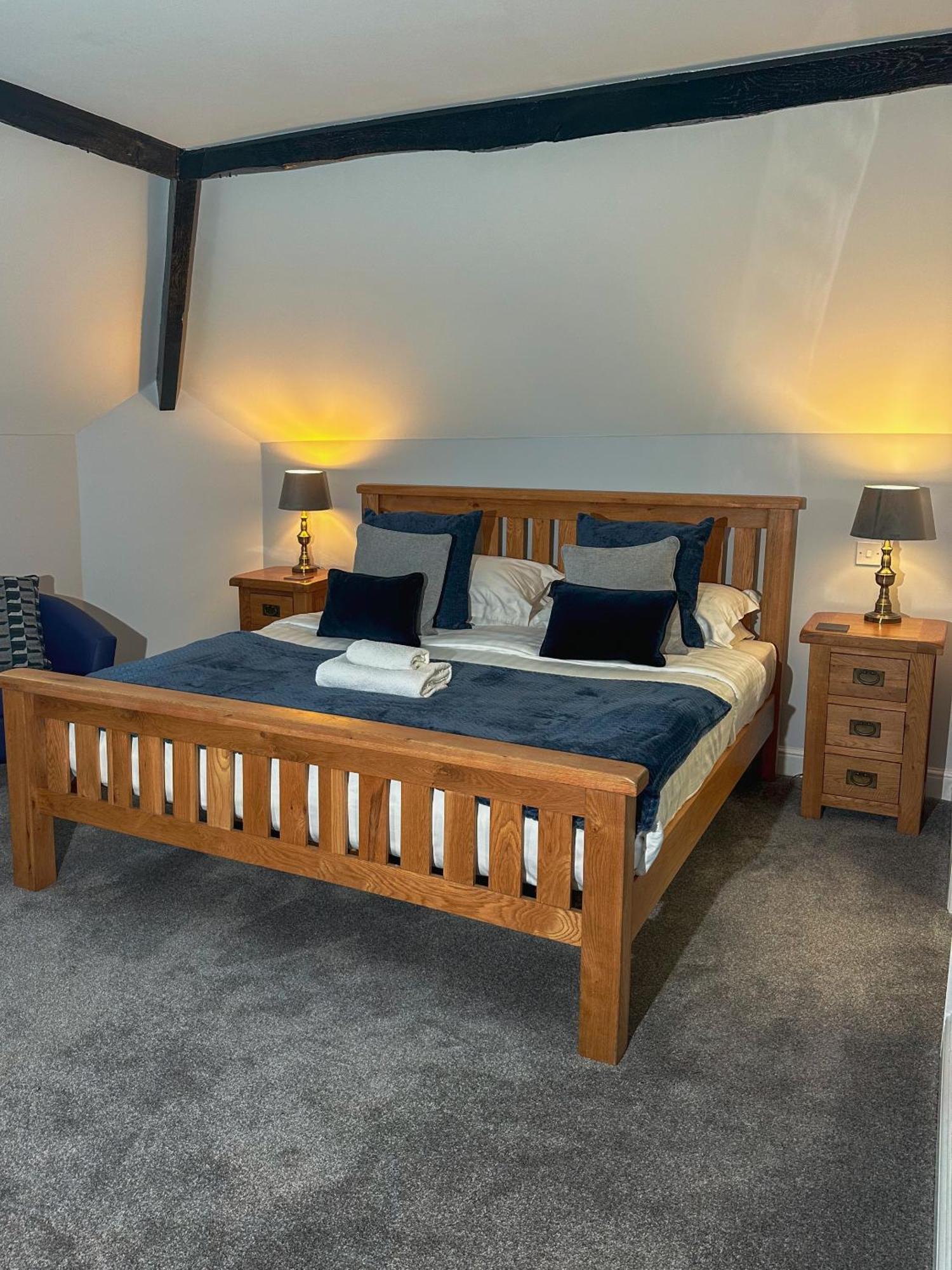 The Corbet Arms Hotel Uffington  Kamer foto